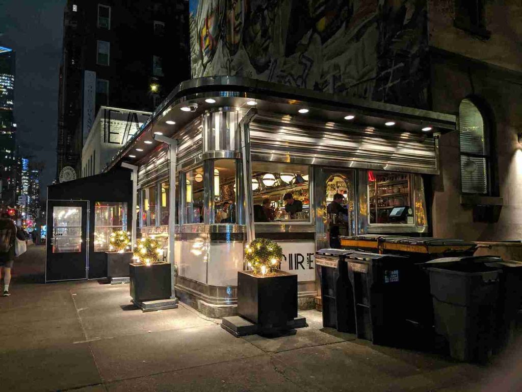 warm and cozy restaurants near brooklyn