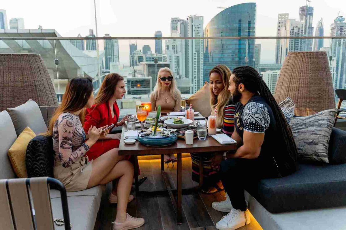 13 Best Rooftop Restaurants Chicago For Skyline Views And Memorable Dining