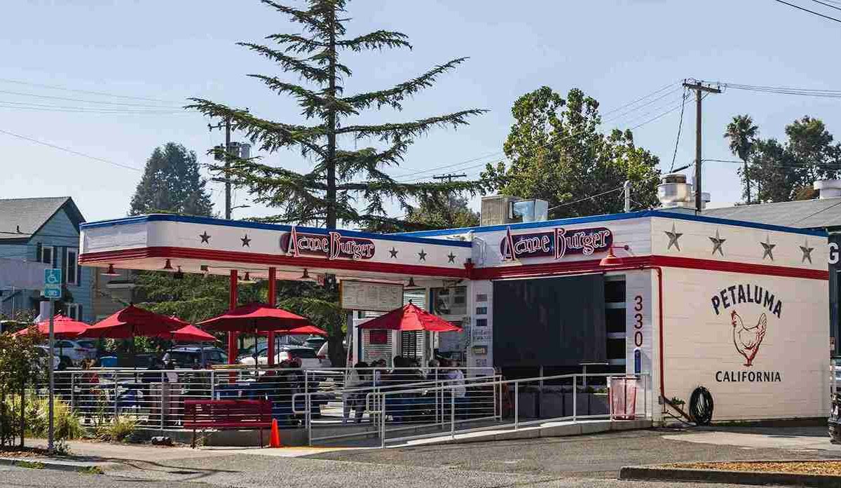 14 Best Affordable Restaurants In Brooklyn That Deliver Great Flavor Without High Prices