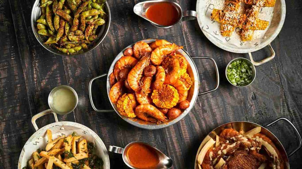 15 Best Cajun Restaurants New Orleans Spots Famous For Bold Southern Flavors