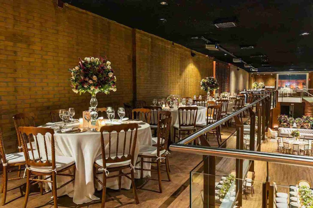 13 Best Round Top Restaurants Texas Popular During Antiques And Festival Season